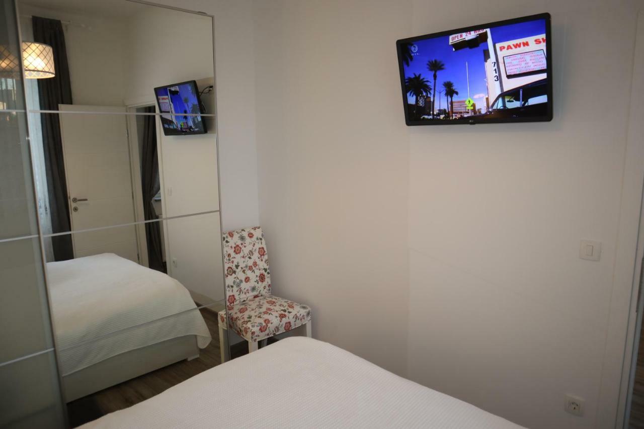 The Luxury Marija Apartment Zagreb Bagian luar foto